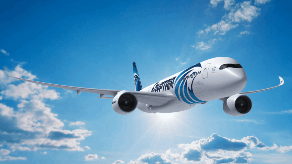 Rendering: An Egyptair A350 in flight