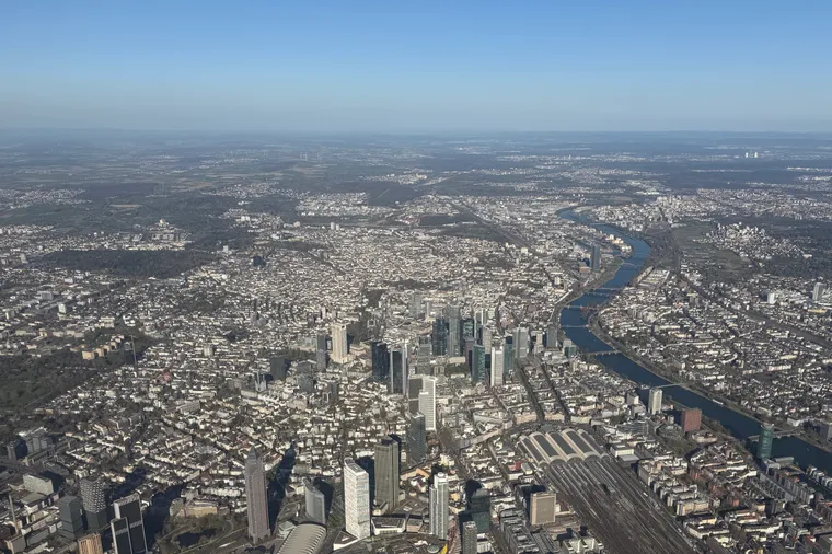 Aerial image of central Frankfurt
